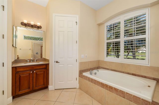 3839 59TH AVENUE CIRCLE E, Ellenton, FL 34222