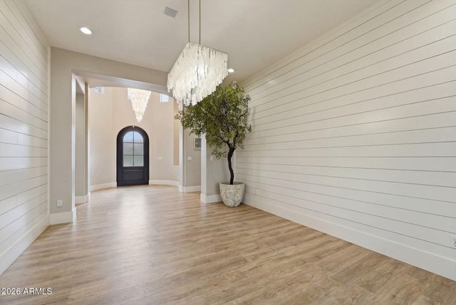 3102 E Vaughn Avenue, Gilbert, AZ 85234