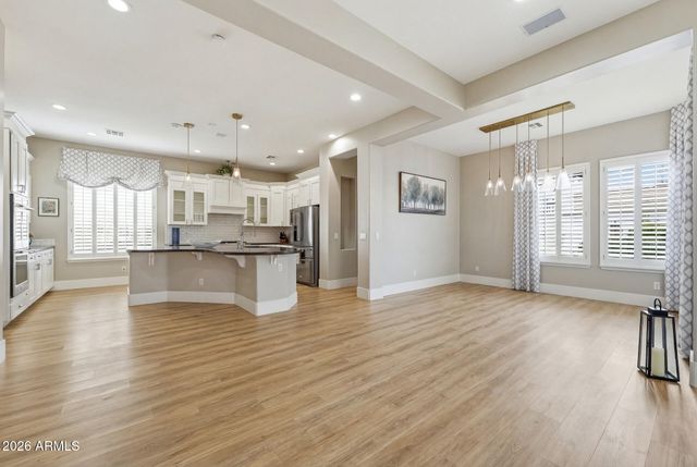 3102 E Vaughn Avenue, Gilbert, AZ 85234