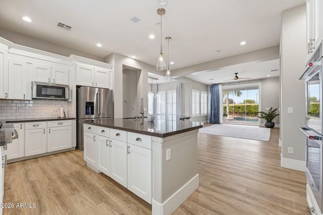 3102 E Vaughn Avenue, Gilbert, AZ 85234