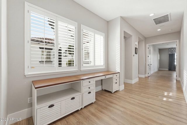 3102 E Vaughn Avenue, Gilbert, AZ 85234