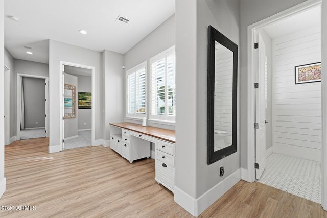 3102 E Vaughn Avenue, Gilbert, AZ 85234