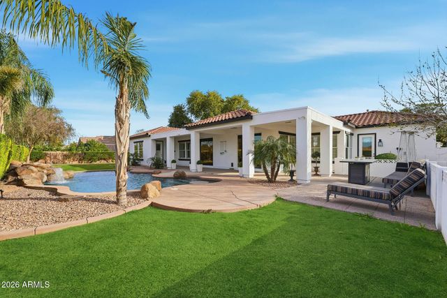 3102 E Vaughn Avenue, Gilbert, AZ 85234