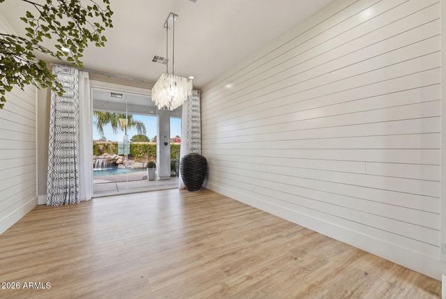 3102 E Vaughn Avenue, Gilbert, AZ 85234