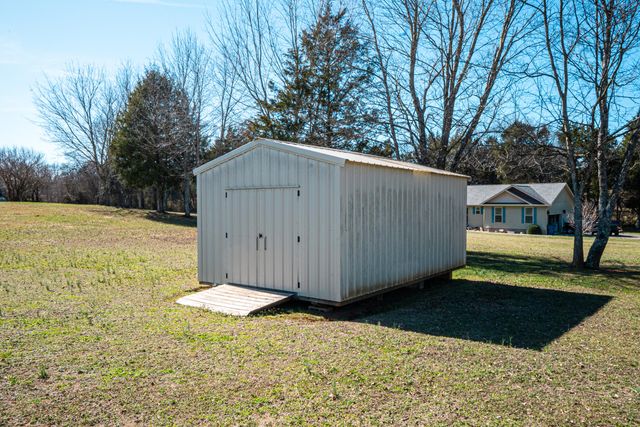 2505 Dry Valley Road NE, Charleston, TN 37310