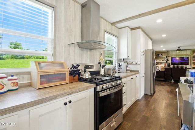 280 Camp Creek Road, Greeneville, TN 37743