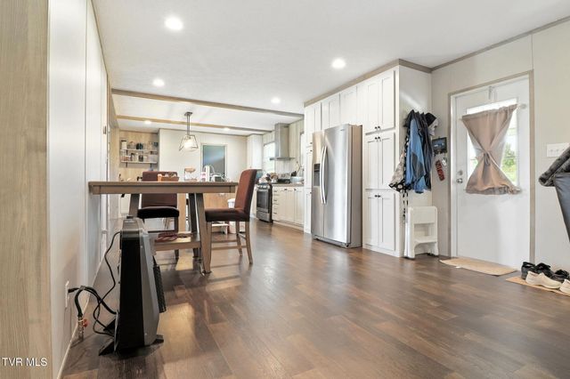 280 Camp Creek Road, Greeneville, TN 37743