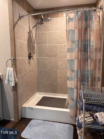 280 Camp Creek Road, Greeneville, TN 37743