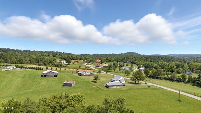 280 Camp Creek Road, Greeneville, TN 37743