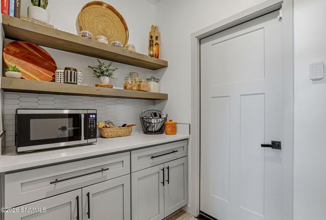 3792 Archangel Avenue, Las Cruces, NM 88012