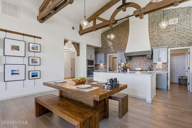 3792 Archangel Avenue, Las Cruces, NM 88012