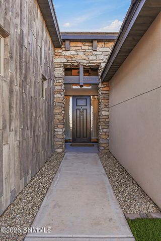 3792 Archangel Avenue, Las Cruces, NM 88012