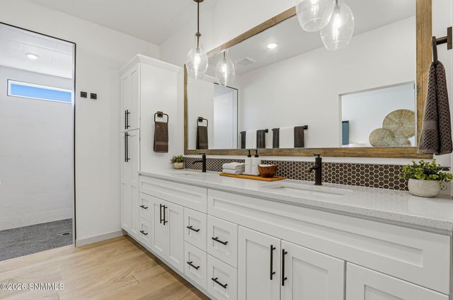 3792 Archangel Avenue, Las Cruces, NM 88012