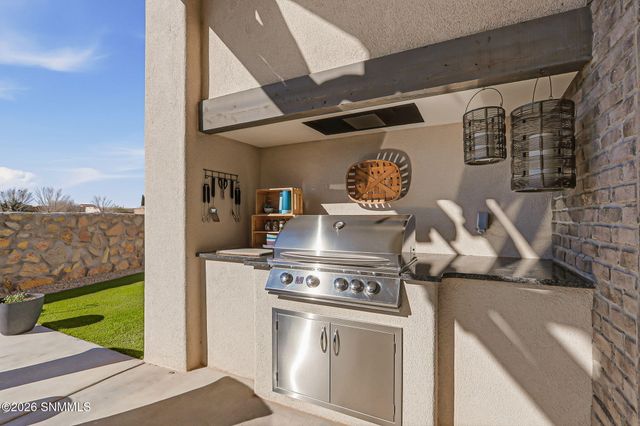 3792 Archangel Avenue, Las Cruces, NM 88012