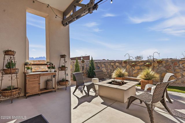 3792 Archangel Avenue, Las Cruces, NM 88012