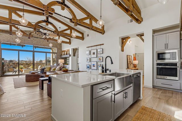 3792 Archangel Avenue, Las Cruces, NM 88012