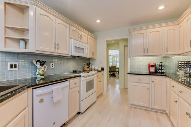137 Golden Pond Court, Aiken, SC 29803