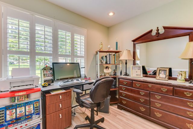 137 Golden Pond Court, Aiken, SC 29803