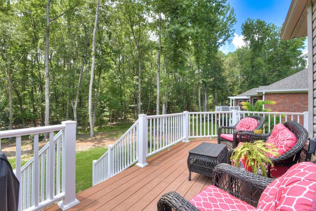 137 Golden Pond Court, Aiken, SC 29803