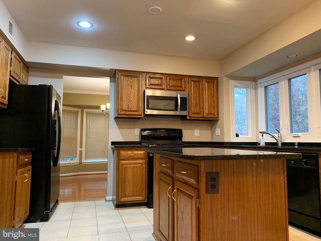 9603 WATERLINE DR, Burke, VA 22015