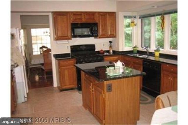 9603 WATERLINE DR, Burke, VA 22015