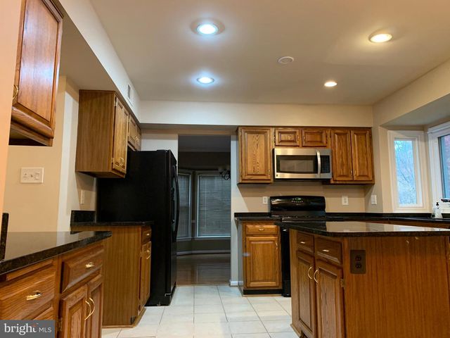 9603 WATERLINE DR, Burke, VA 22015