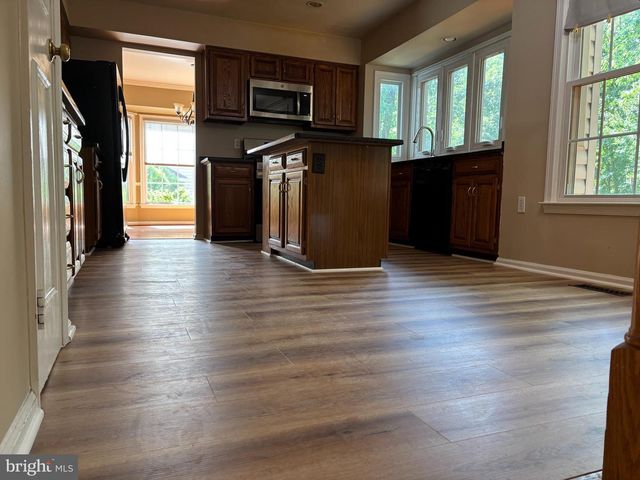 9603 WATERLINE DR, Burke, VA 22015