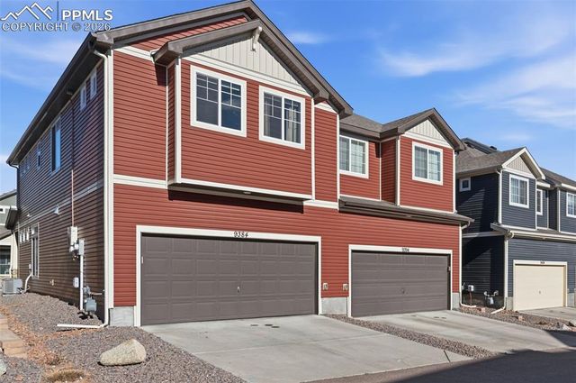 9384 Crosshaven View, Colorado Springs, CO 80927