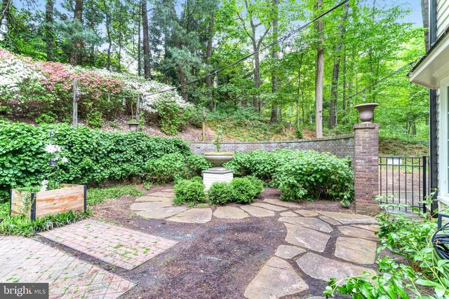 7845 OLD DOMINION DR, Mclean, VA 22102