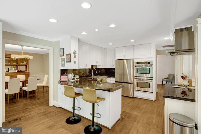 7845 OLD DOMINION DR, Mclean, VA 22102