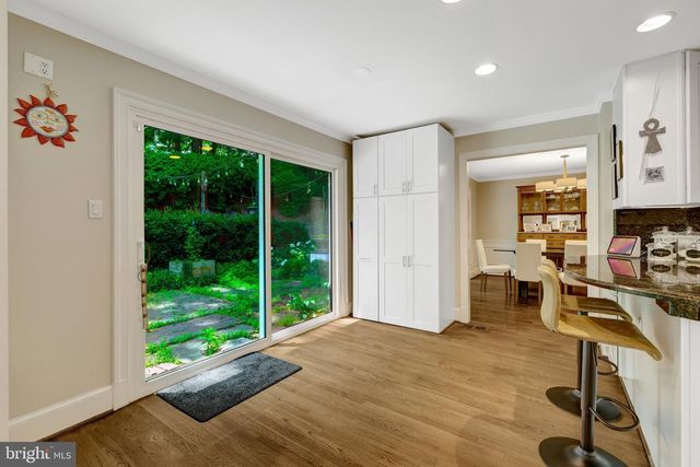 7845 OLD DOMINION DR, Mclean, VA 22102