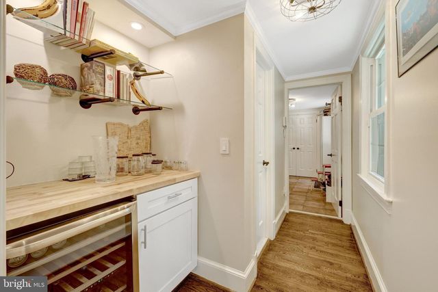 7845 OLD DOMINION DR, Mclean, VA 22102