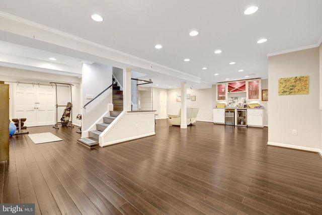 7845 OLD DOMINION DR, Mclean, VA 22102