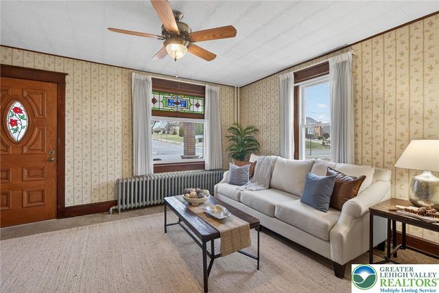 548 10th Street, Northampton Boro, PA 18067