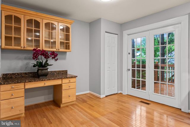 5661 CHELMSFORD CT, Burke, VA 22015