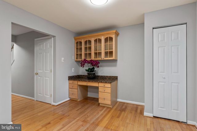 5661 CHELMSFORD CT, Burke, VA 22015