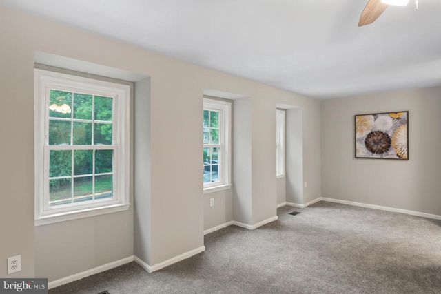 5661 CHELMSFORD CT, Burke, VA 22015