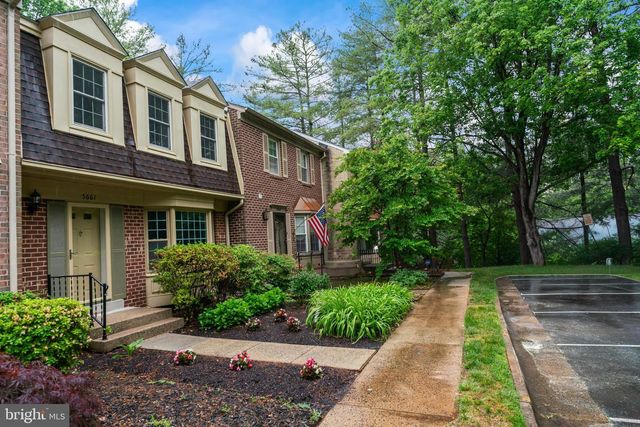 5661 CHELMSFORD CT, Burke, VA 22015