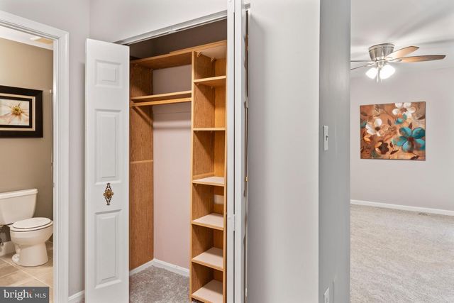5661 CHELMSFORD CT, Burke, VA 22015