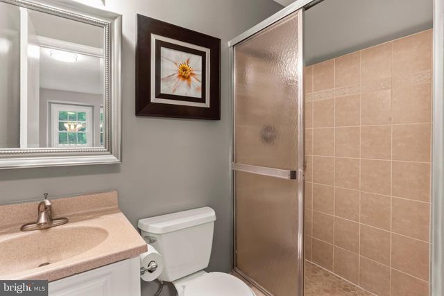 5661 CHELMSFORD CT, Burke, VA 22015