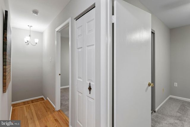 5661 CHELMSFORD CT, Burke, VA 22015