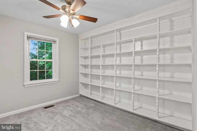 5661 CHELMSFORD CT, Burke, VA 22015