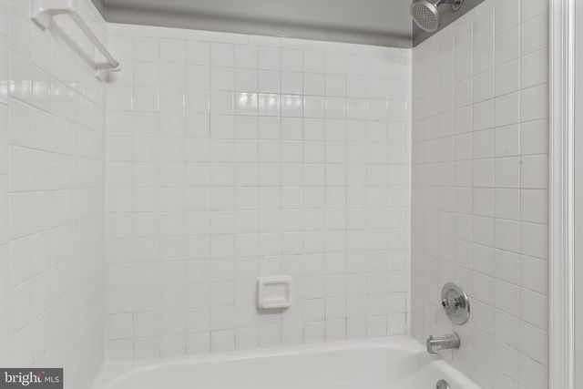 5661 CHELMSFORD CT, Burke, VA 22015