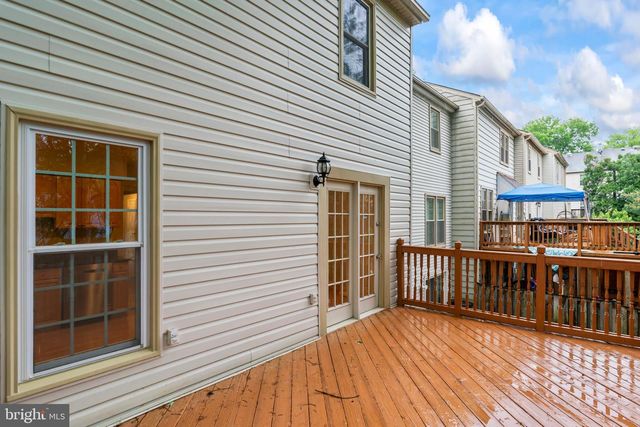 5661 CHELMSFORD CT, Burke, VA 22015