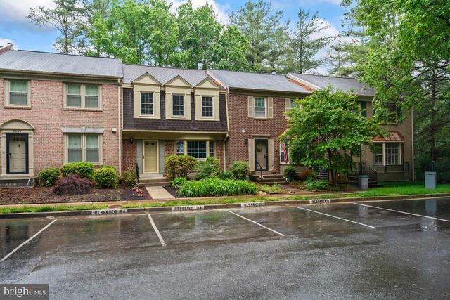 5661 CHELMSFORD CT, Burke, VA 22015