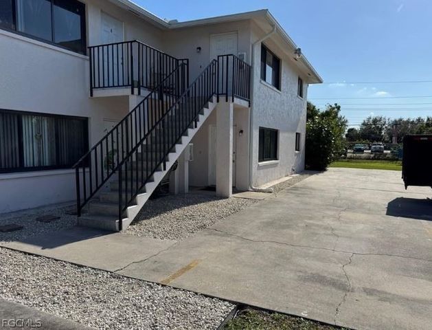 13401 1st ST, Fort Myers, FL 33905
