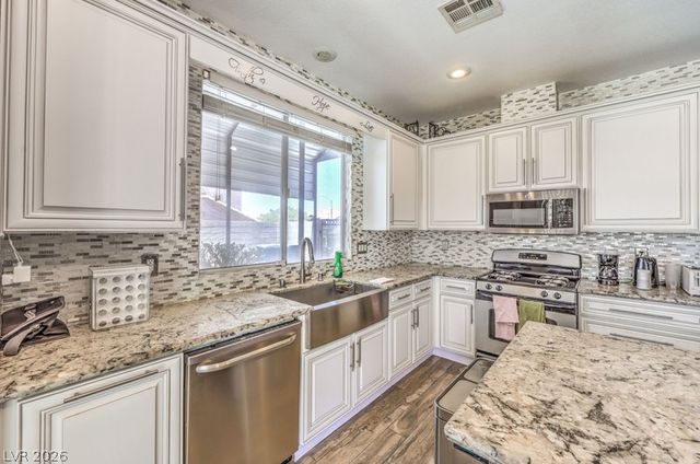 6607 McKinley Summit Court, Las Vegas, NV 89110