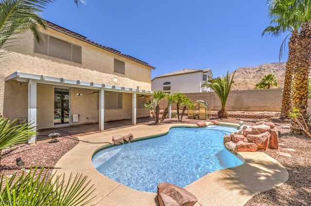 6607 McKinley Summit Court, Las Vegas, NV 89110