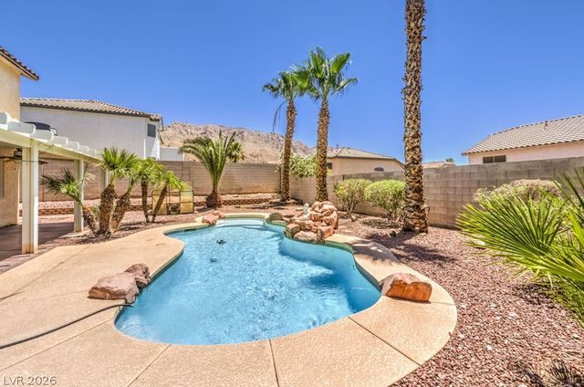 6607 McKinley Summit Court, Las Vegas, NV 89110