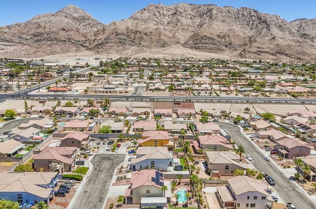6607 McKinley Summit Court, Las Vegas, NV 89110
